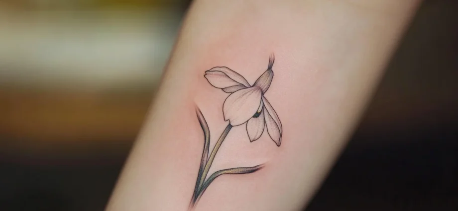 tatouage perce-neige